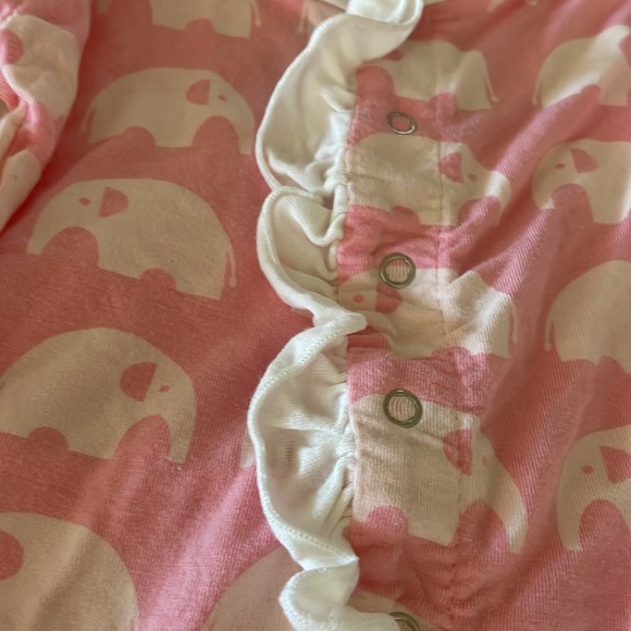 Kickee Pants pink elephant one piece 0-3 months - Picture 6 of 11
